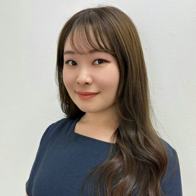 名西店のアイデザイナーコミヤマ名西店